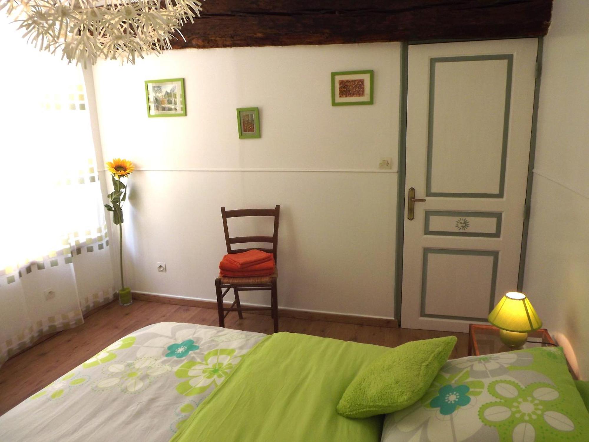 Les Volets Bleus Villa โพรแว็ง ภายนอก รูปภาพ